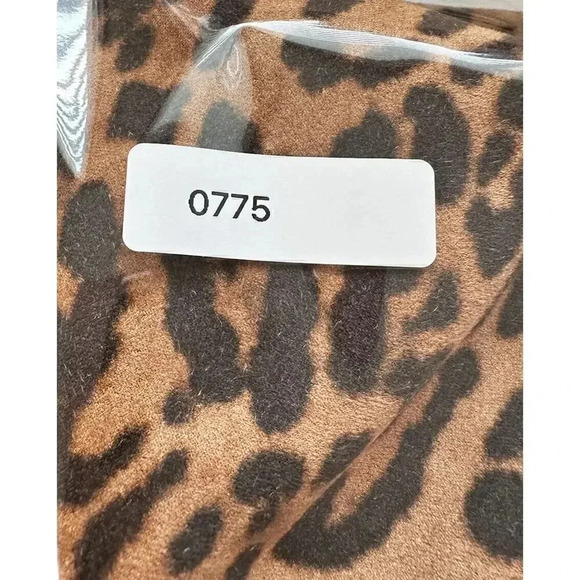 Forever 21 Women’s Size Medium Animal Leopard Print Side Zip Soft Pants - Picture 9 of 9